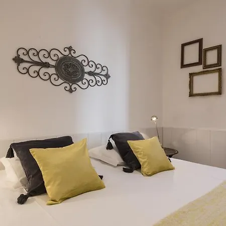 Chiado Doll's House