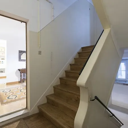 Apartman Chiado Doll's House