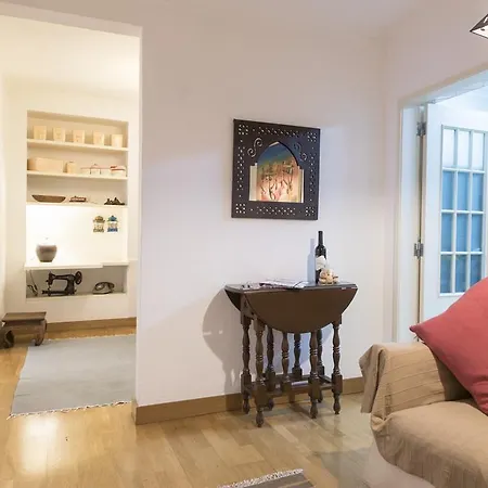 Apartman Chiado Doll's House *